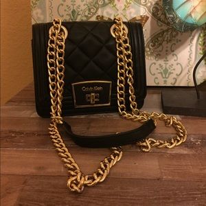 Calvin Klein crossbody/shoulder bag